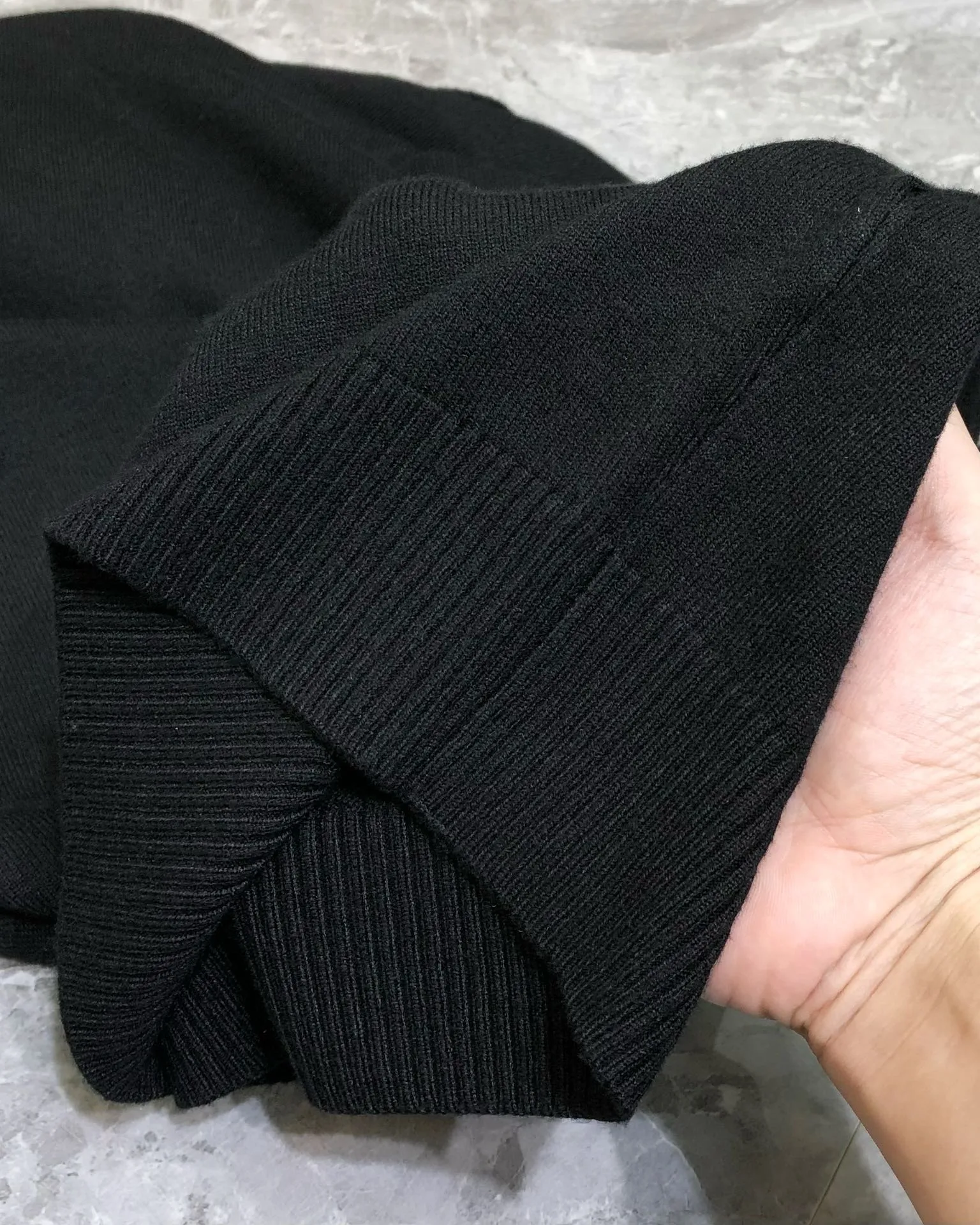 Hermes 3 Same Style Premium Series Premium Factory Quality 、 、 ： Black White Sizes：M L XL 2XL 3XL